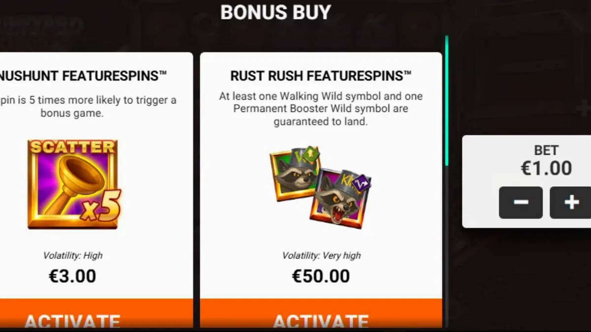 Tampilan visual slot Junkyard Kings 2 dengan tema raccoon dan tumpukan barang berharga.